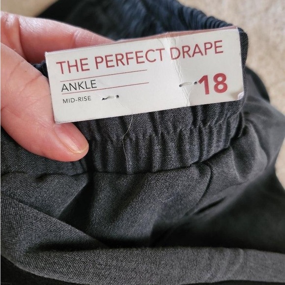 Grey/Black. Lane Bryant the perfect drape ankle mid rise - Picture 5 of 7